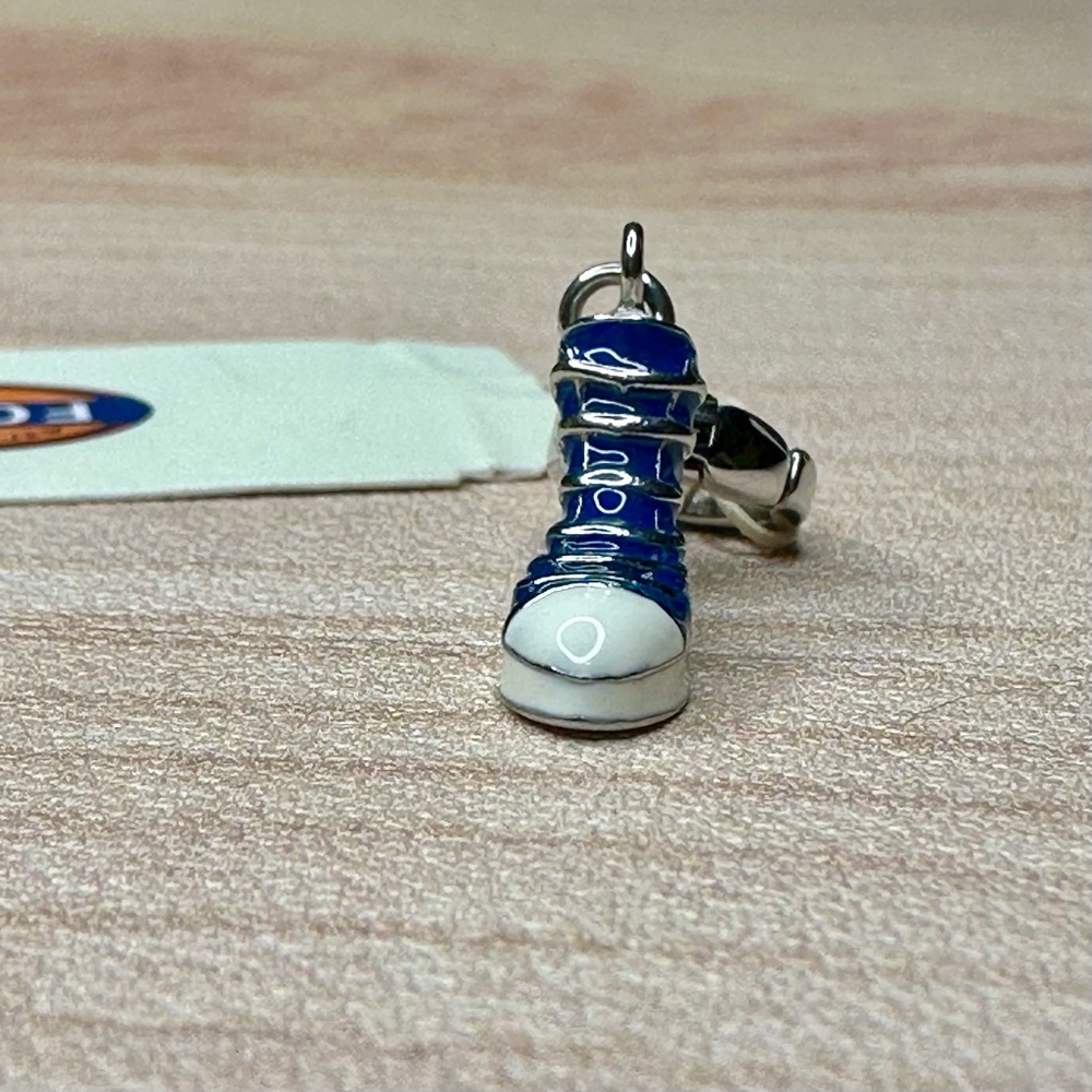 Fossil Brand Sneaker Charm - Picture 3 of 5